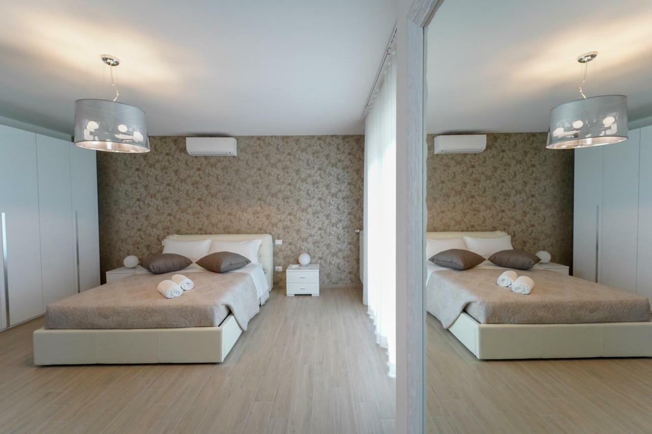 Bed and Breakfast Wojtyla Airport Барі Екстер'єр фото